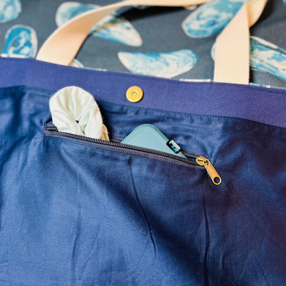 “Mussel Blues” Tote